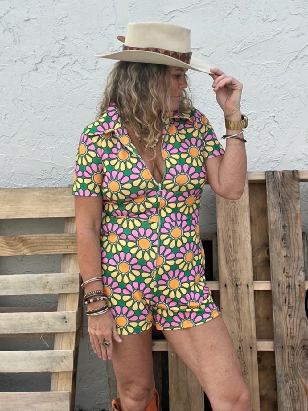 Floral Daisy Unique Vintage Short Romper in Pink & Green